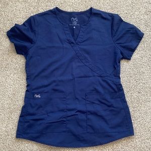 Women’s NRG by Braco scrub top in navy, size M